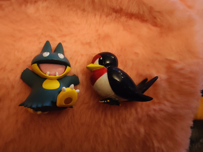 Pokemon Tomy Munchlax ja Taillow