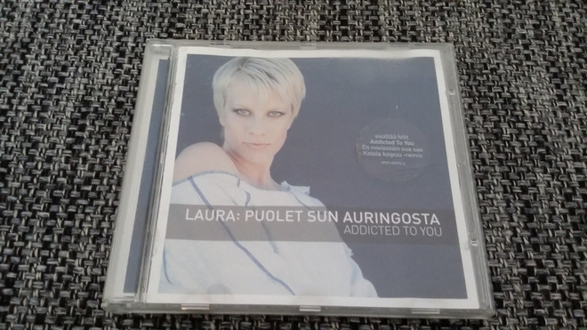 Laura – Puolet Sun Auringosta - Addicted To You (CD)