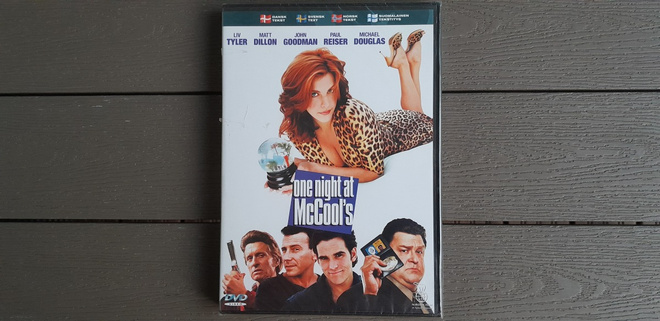 DVD: One Night At McCool's (Liv Tyler, Matt Dillon 2001) UUS