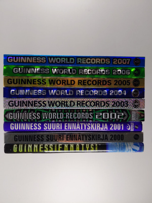 Guinness suuri ennätyskirja -setti : 1999-2007 (9 kirjaa)