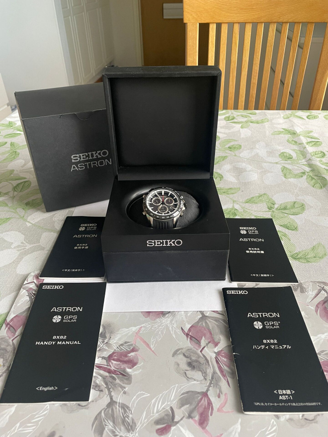 SEIKO ASTRON GPS SOLAR CHRONO