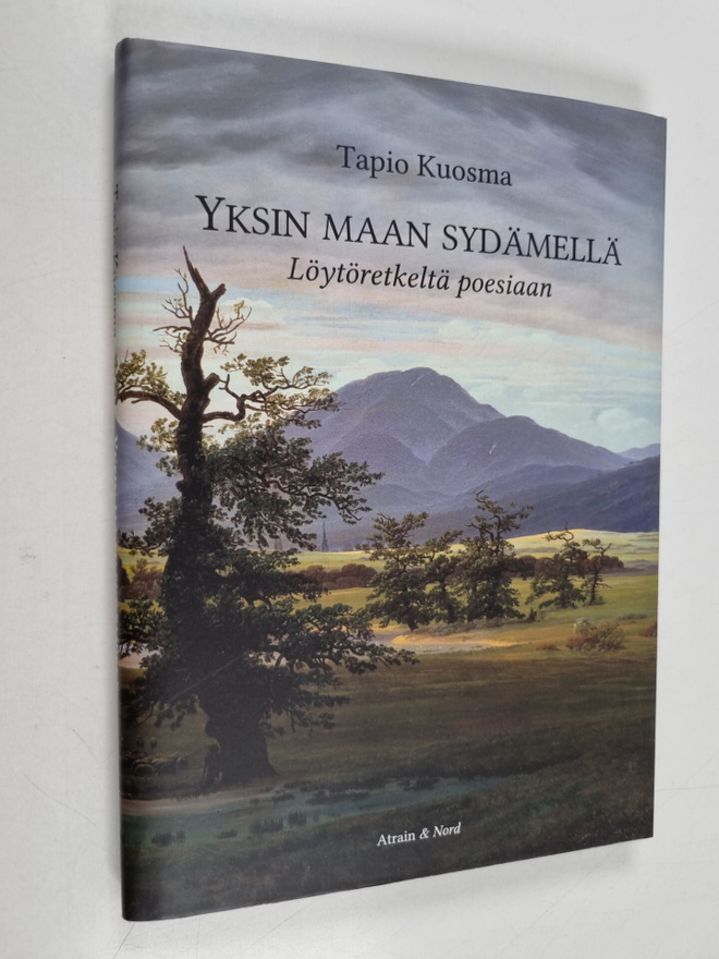 Tapio Kuosma : Yksin Maan sydämellä
