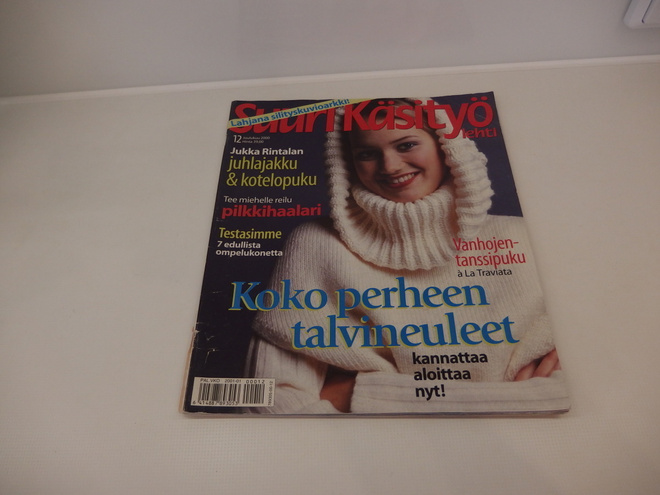 Suuri Käsityölehti 12/2000, mm. kotelomekko