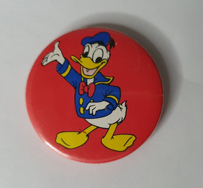 Aku Ankka – vintage rintamerkki 70/80-luvulta
