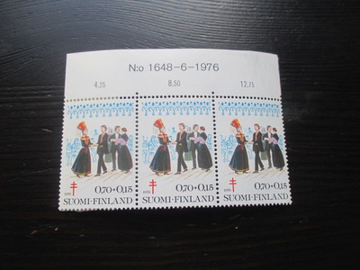 Tuberkuloosi 0,70+0,15mk 1976 kolmilo numerolla **