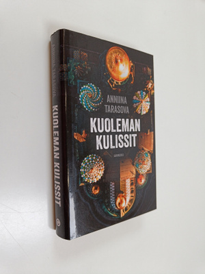 Anniina Tarasova : Kuoleman kulissit