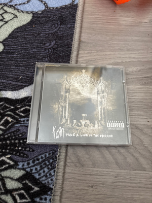 Korn - Take a Look in the Mirror