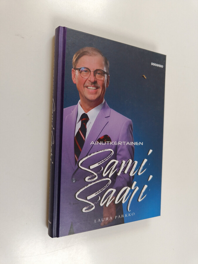Laura Parkko : Ainutkertainen Sami Saari