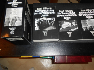 . Deutch  HOLOCAUST   3osaa +Kotelo 1400 Sivua KATSO SIS