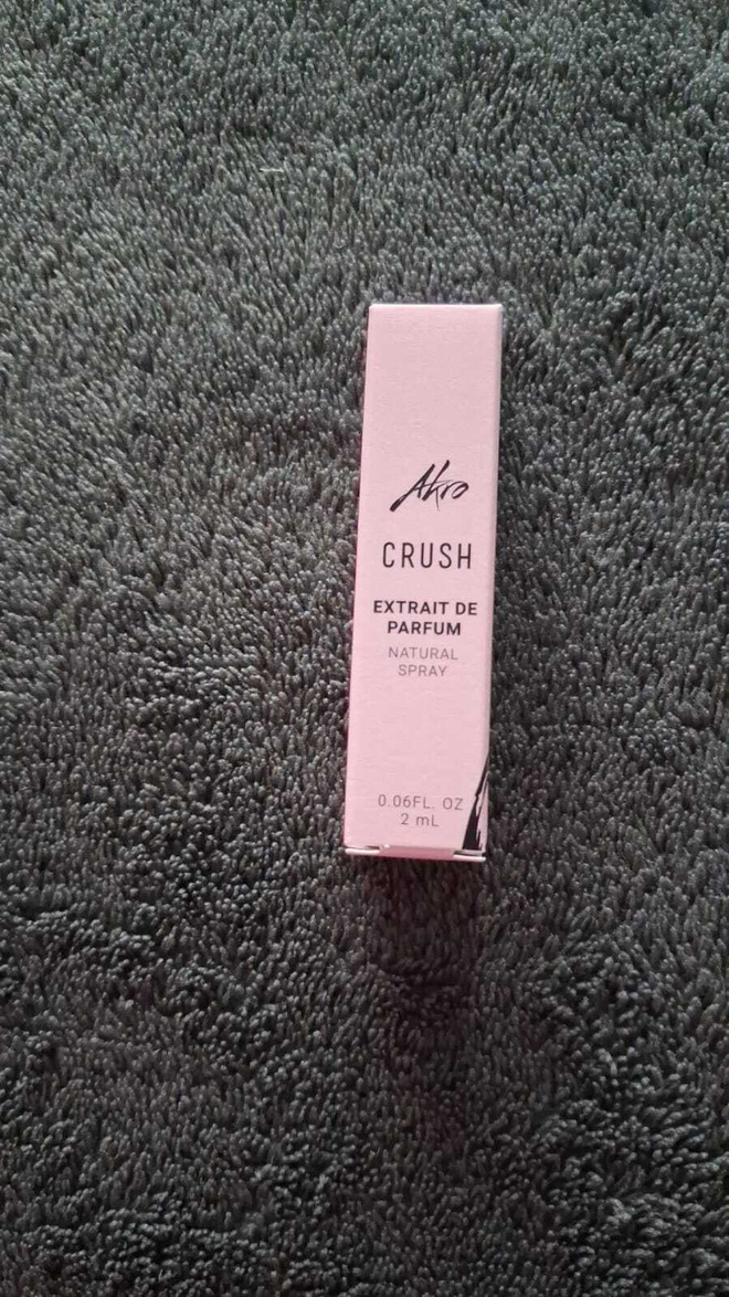 Hajuvesinäyte Akro Crush