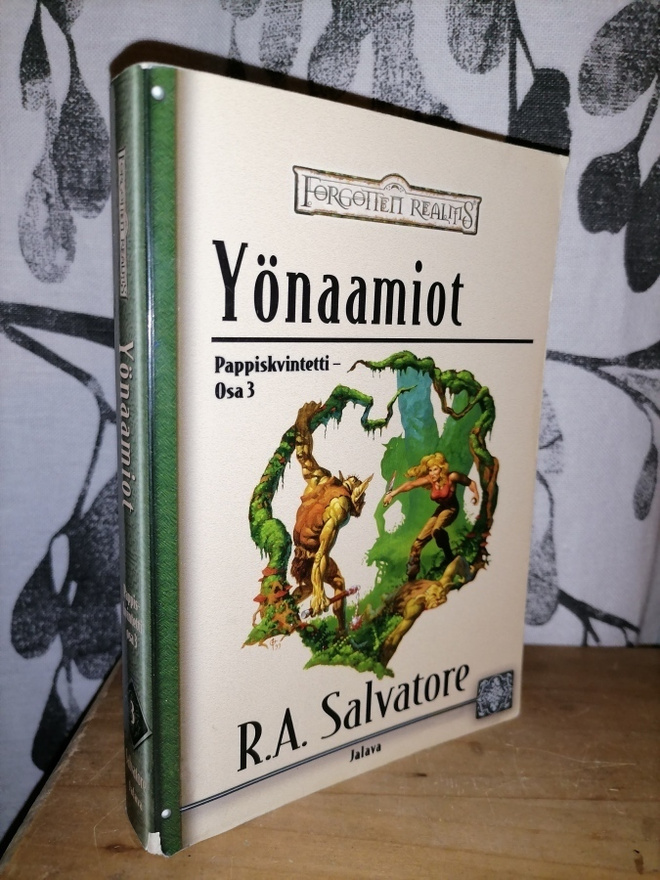R. A. Salvatore - Yönaamiot - 1.p. Pappiskvintetti 3
