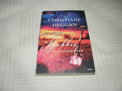 Christiane Heggan Synkkiä salaisuuksia -nid