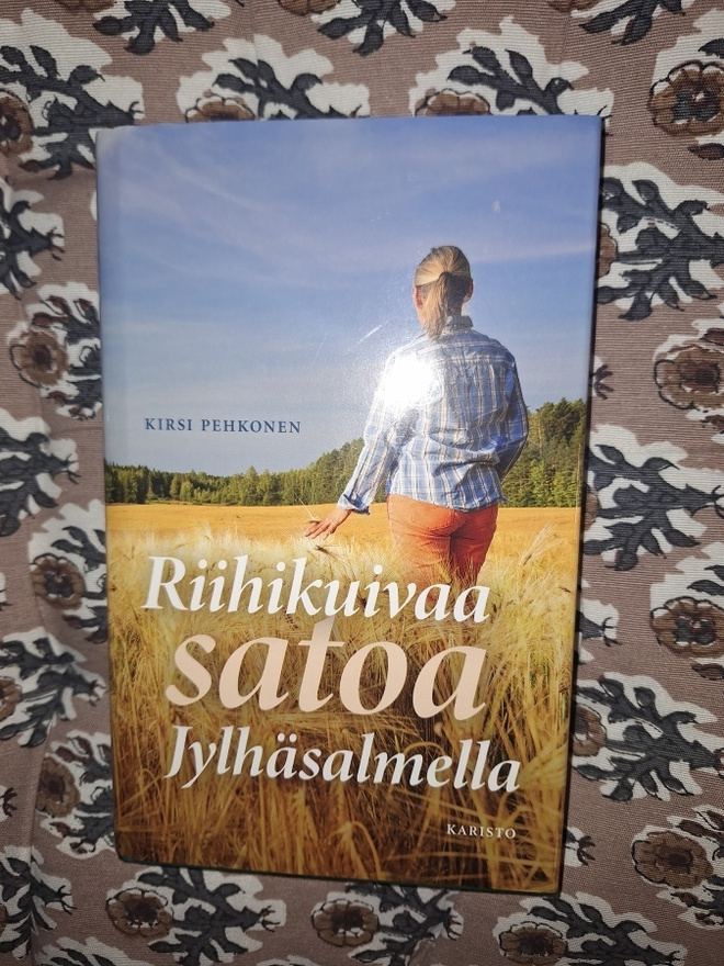 Kirsi Pehkonen: Riihikuivaa satoa Jylhäsalmella 1p