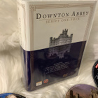 DOWNTON ABBEY 1,2,3,4 (15 DVD BOXI) - pikkukuva 1