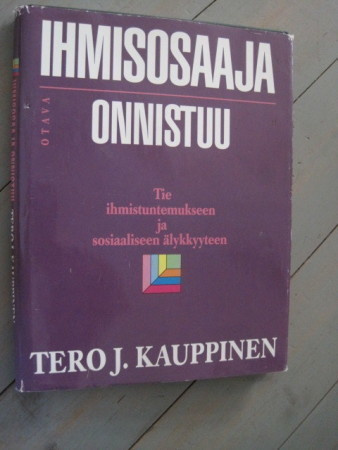 Ihmisosaaja onnistuu : tie ihmistuntemukseen