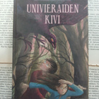 Victoria Hanley - Univieraiden kivi (sid.) - pikkukuva 1
