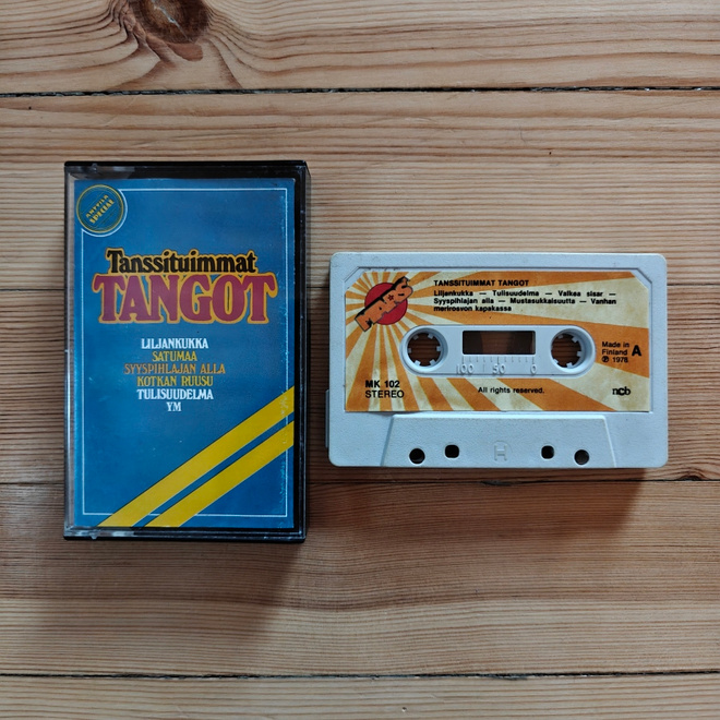 Tanssituimmat Tangot (mm. Kai Hyttinen) c-kasetti