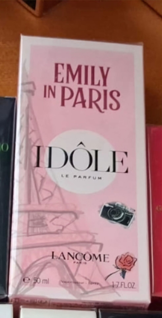 Hajuvesi  Lancome Emily in Paris Idole