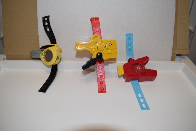 mcdonalds happy meal lelu power ranger dino kiekkoaseita