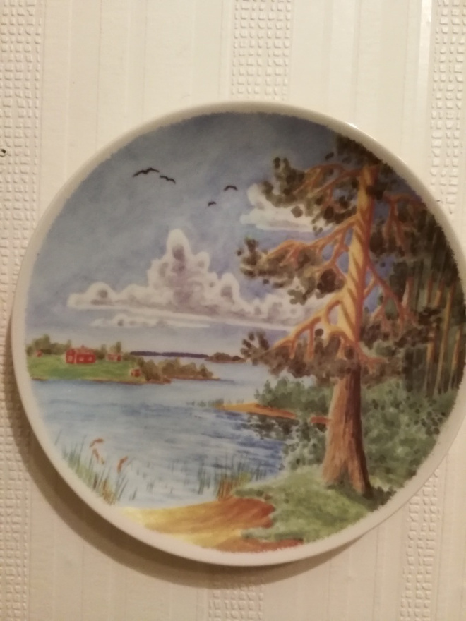 Järvimaisema posliini taulu lautanen