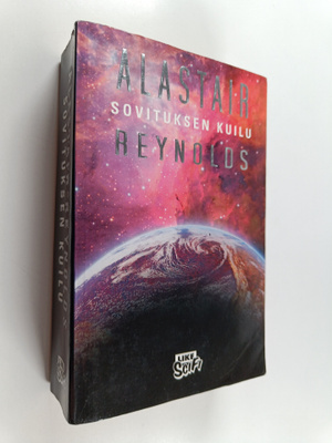 Alastair Reynolds : Sovituksen kuilu