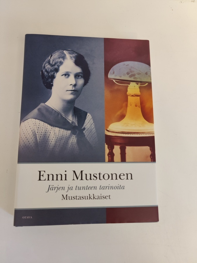 Enni Mustonen; Mustasukkaiset