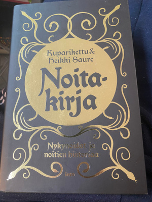 Noitakirja. Nykynoidat ja noitien historia