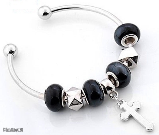 650 .. Lampwork Fashion Bohemian .. Rannekoru