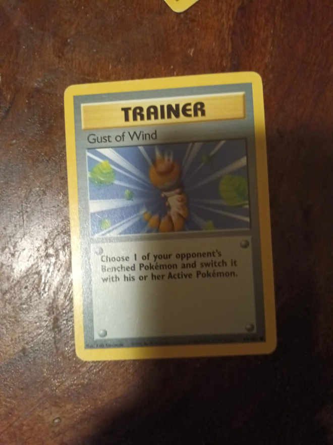 Gust of Wind 93/102 Base set 1 (BS1) card