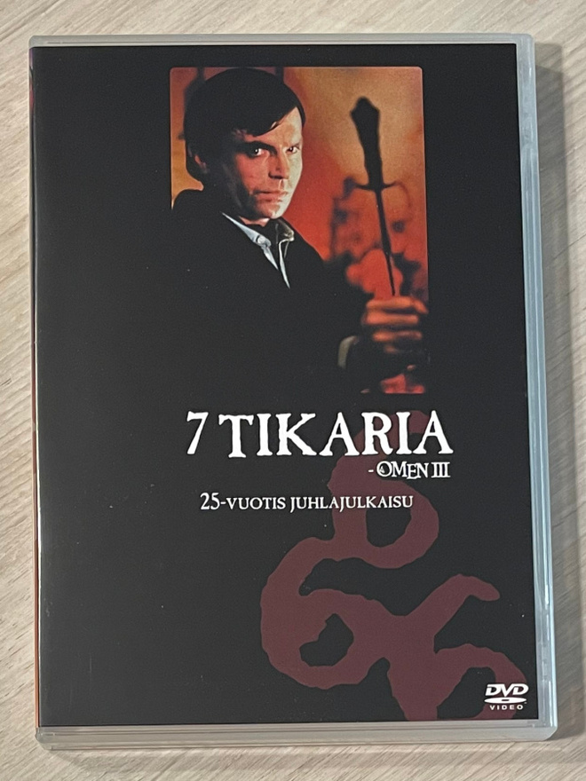 7 tikaria (1981) Ennustus (Omen) -trilogian päätösosa