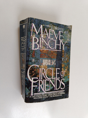 Maeve Binchy : Circle of friends