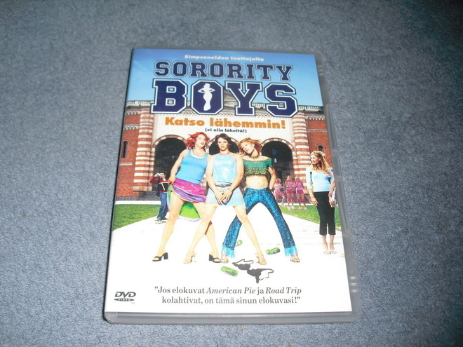 SORORITY BOYS (Barry Watson)***