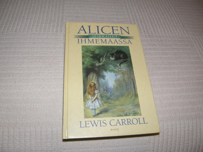 Lewis Carroll Alicen seikkailut ihmemaassa