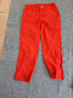 Housut / caprit koko 38