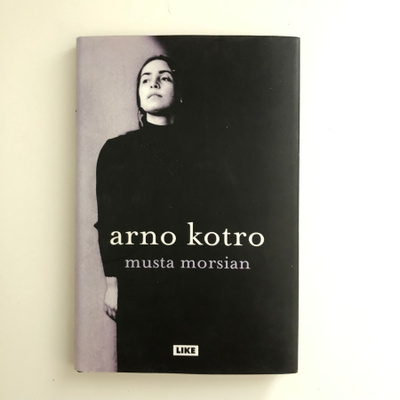 Arno Kotro : Musta morsian