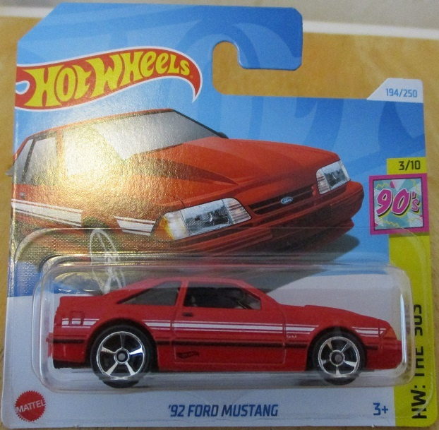 Ford Mustang Hatchback 3 door Red 1992 Hot Wheels 1:64