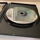 DVD: Käärmeen pesässä - In too deep - pikkukuva 5