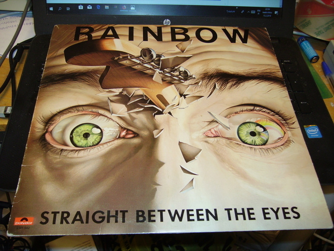 LP : Rainbow : Straight Between the Eyes ( SF-painos )