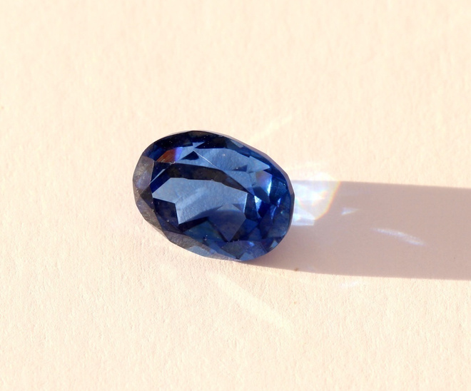 Tanzaniitti 6.45ct  (imitaatio!)