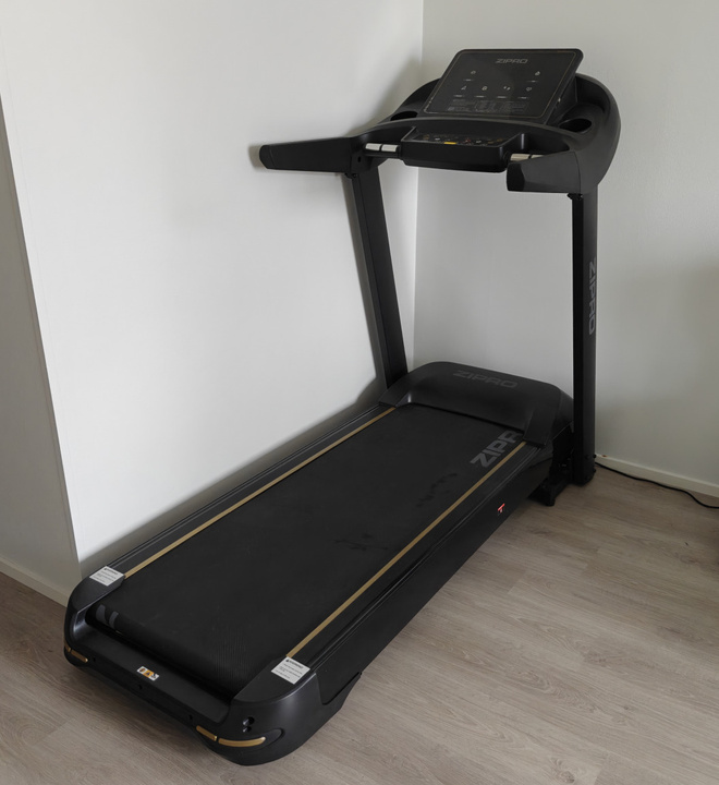 Zipro Pacemaker juoksumatto
