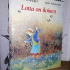 Astrid Lindgren - Lotta on iloinen - Ilon Wikland 1.p.1990 - pikkukuva 1