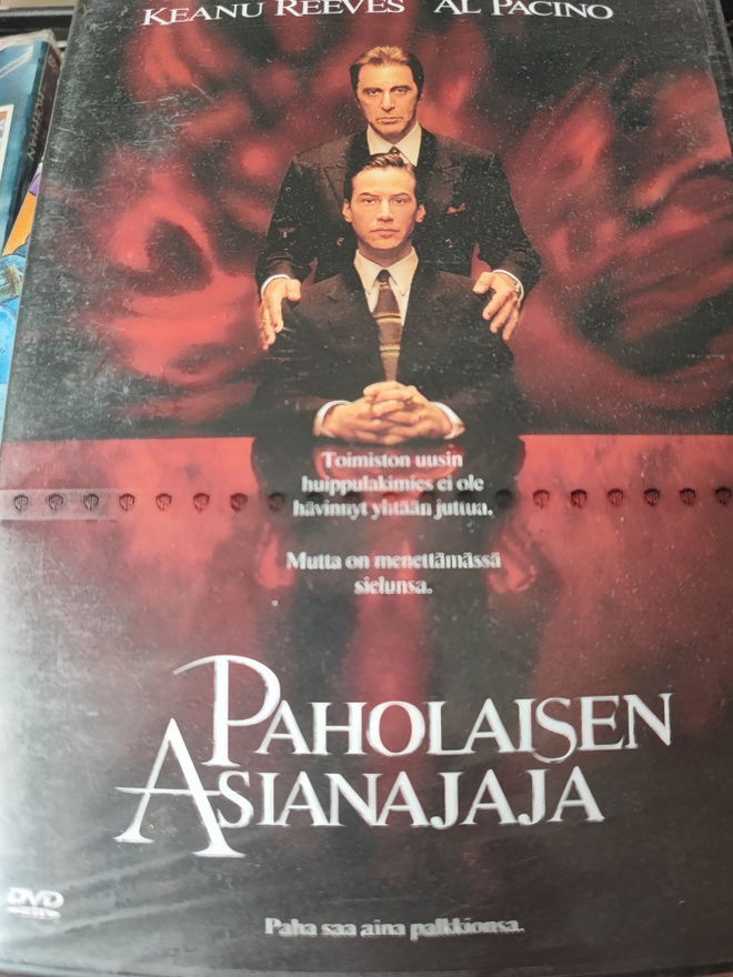 Paholaisen asianajaja UUSI