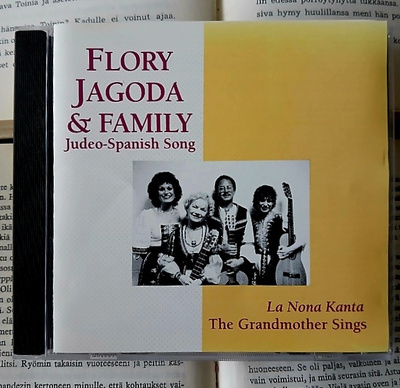 Flory Jagoda & Family - La Nona Kanta • The Grandmother...