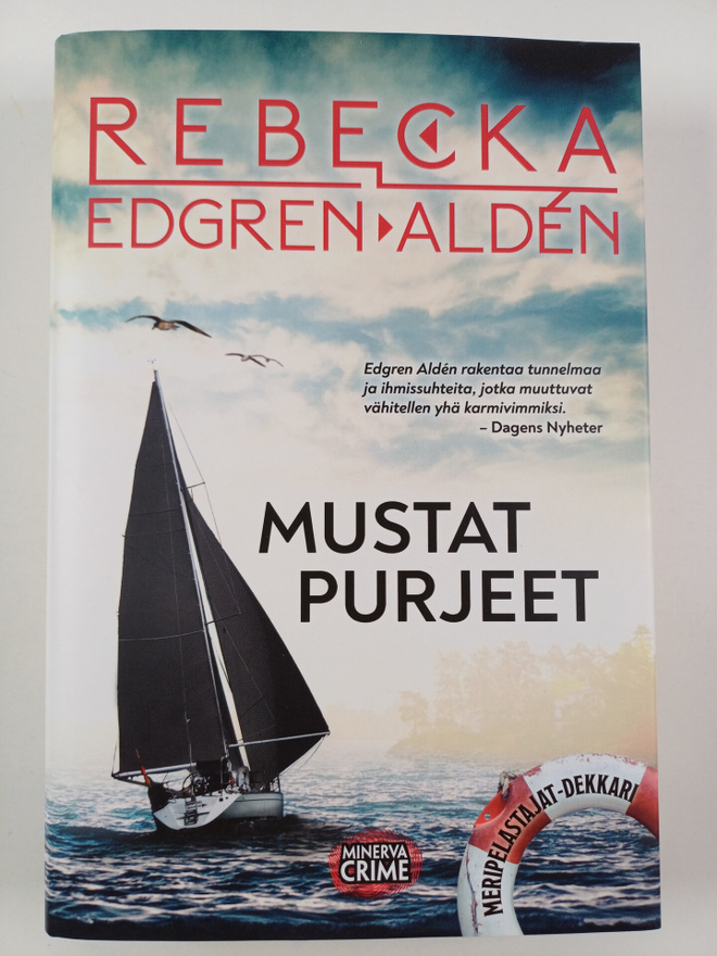 Rebecka Edgren Alden : Mustat purjeet