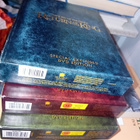 ÅDVD TARU SORMUSTEN HERRASTA TRILOGIA ( SIS POSTIKULU ) - pikkukuva 2