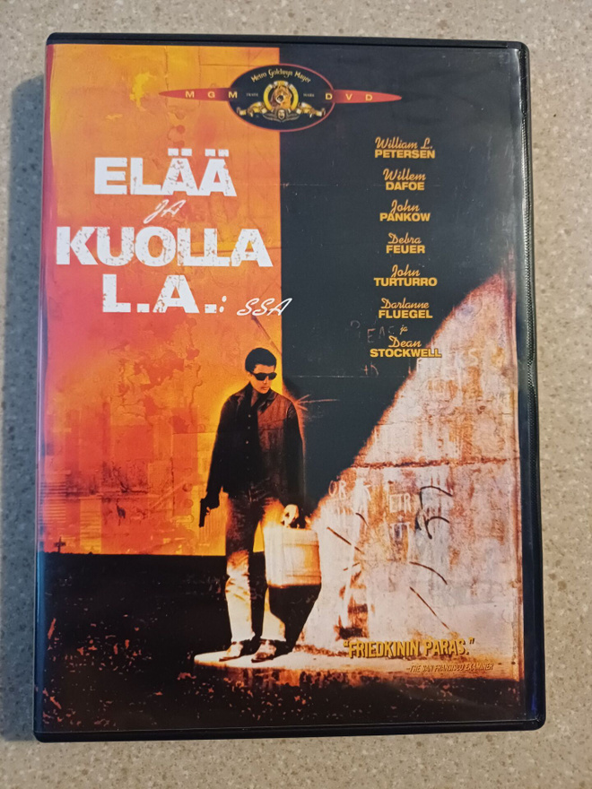 Elää ja kuolla la:ssa dvd