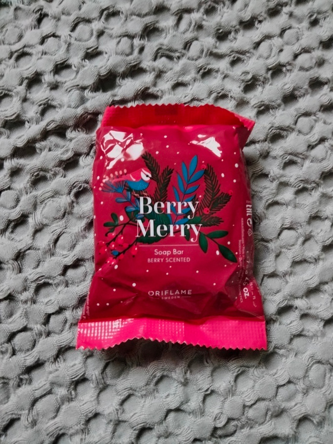 ~Oriflame Berry merry palasaippua~