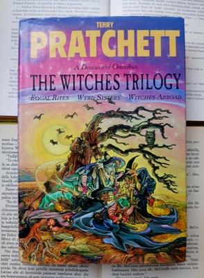 Terry Pratchett - The Witches Trilogy (hardcover)