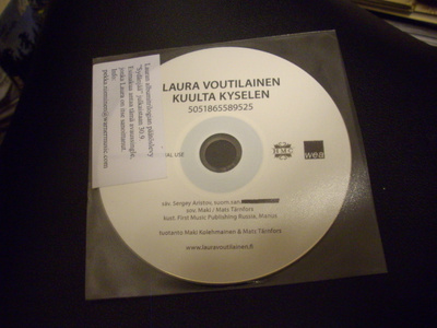 LAURA VOUTILAINEN: Kuulta kyselen CDS ( Sis.postikulut )