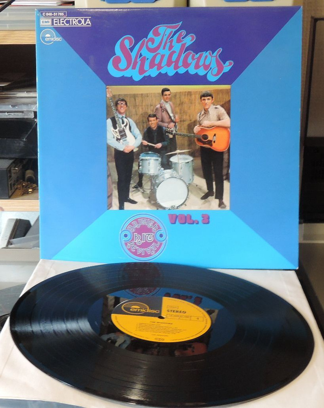 The Shadows - Vol.3